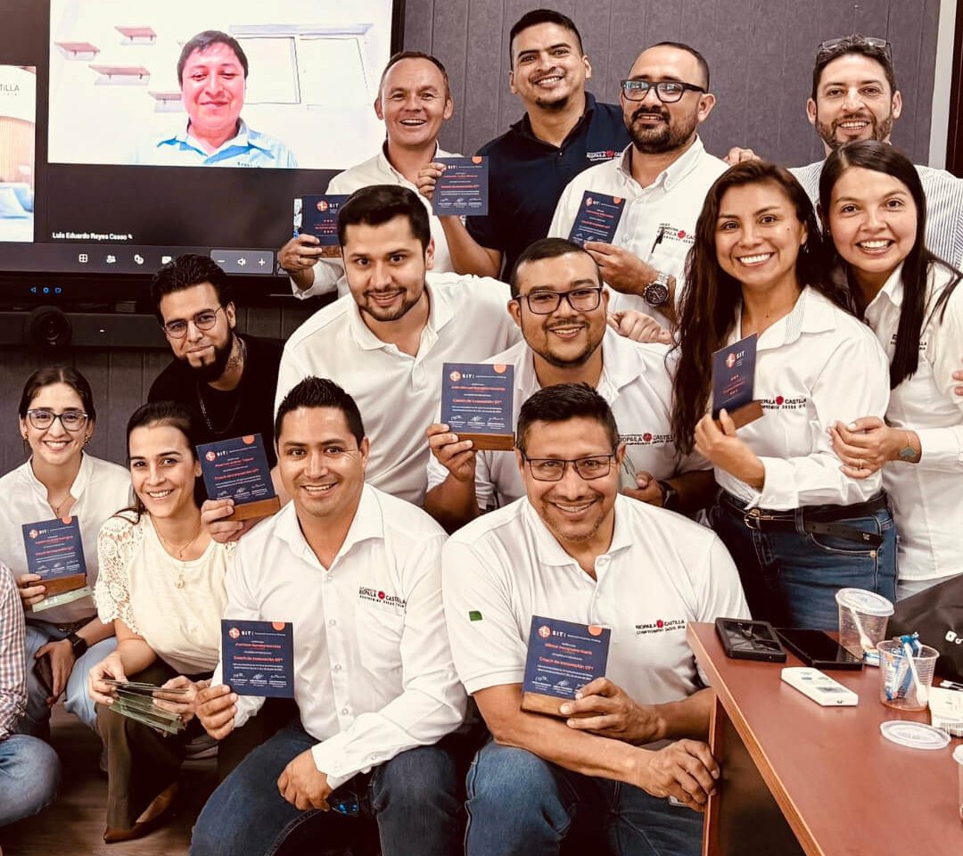 28 colaboradores culminan su formación como Coaches de Innovación en Riopaila Castilla